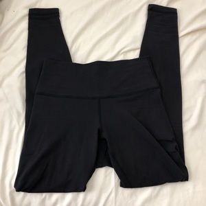 SOLD!!!!! Lululemon wunder under pant leggings